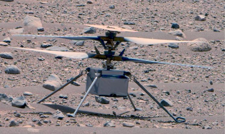 En dos años Ingenuity acumula polvo marciano y horas extra de vuelo